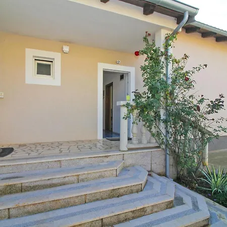 Pensjonat Toni In - Istrien Pula