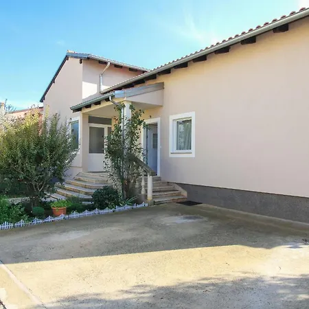 Toni In - Istrien Pensionat Pula